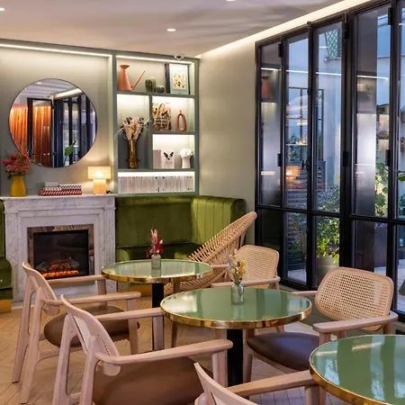 Hotel La Canopee-3