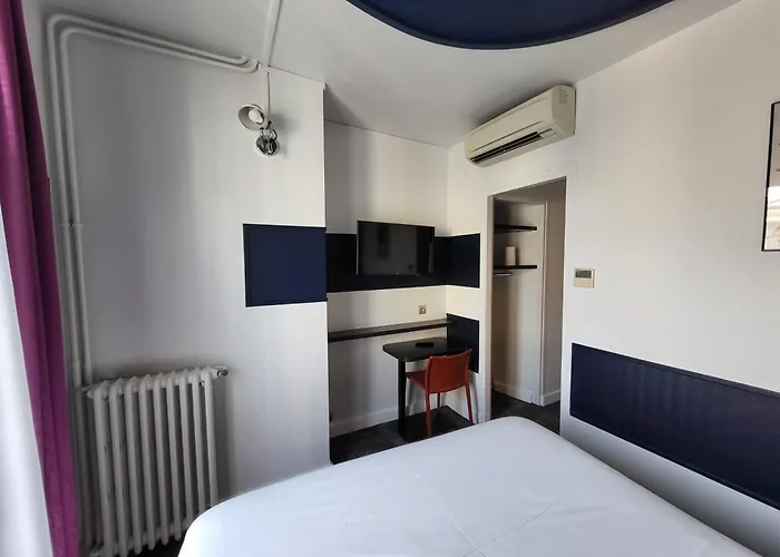Accueil Hôtel Paris Pigalle Montmartre - Hôtel rénové