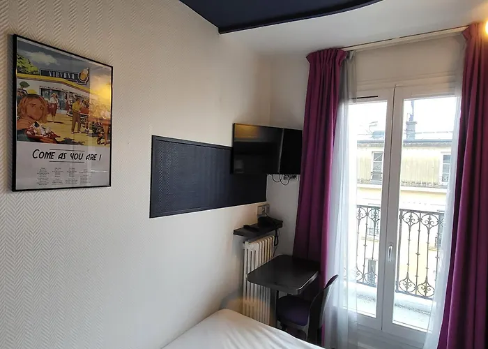 Accueil Hôtel Paris Pigalle Montmartre - Hôtel rénové